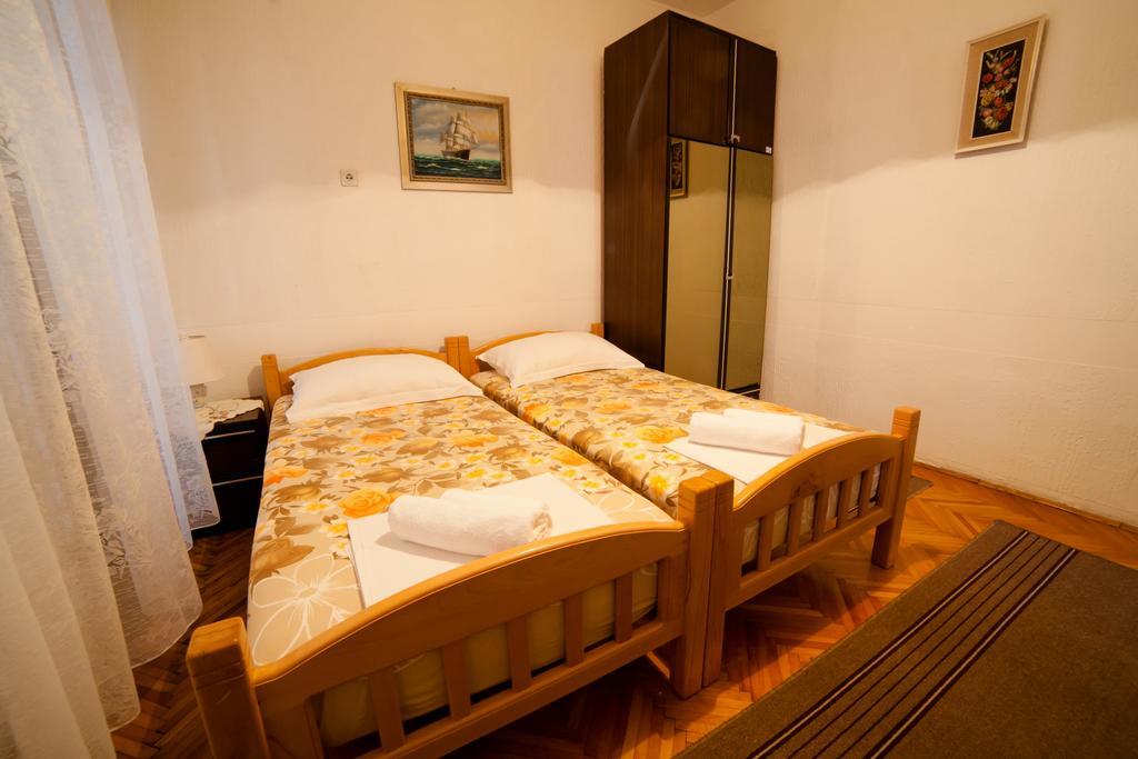 Guesthouse Sidro Ulcinj Exterior foto